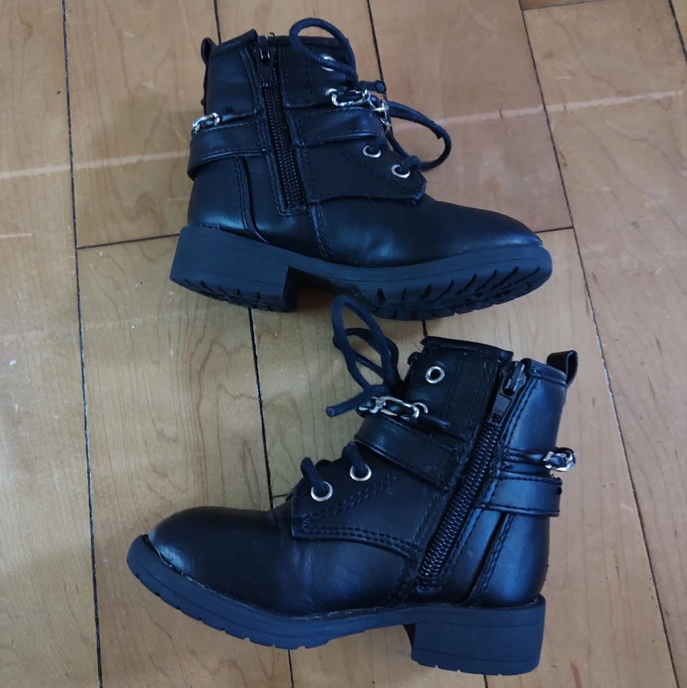 Wonder Nation Stylish Toddler Girls Black Combat Boots Chain Buckle Ankle Wrap